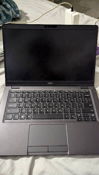 latitude 5300 i7/8 0