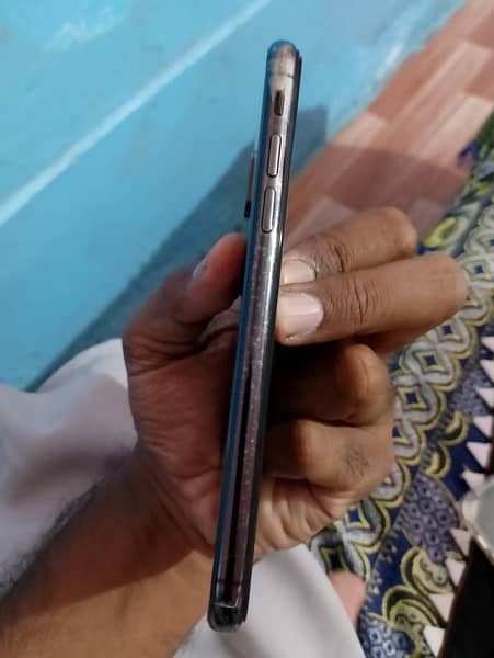 Iphone X 64GB Non Pta 3