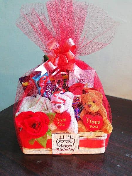 Customized Gift Baskets For Birthdays, Gift Boxes, Chocolate Bouquet 1