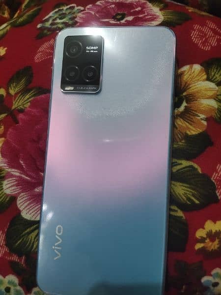 vivo y33s only set box ghr me gum hogya h condition pics me dekh lo 7