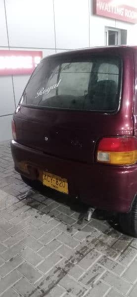 Daihatsu Cuore 2000 7