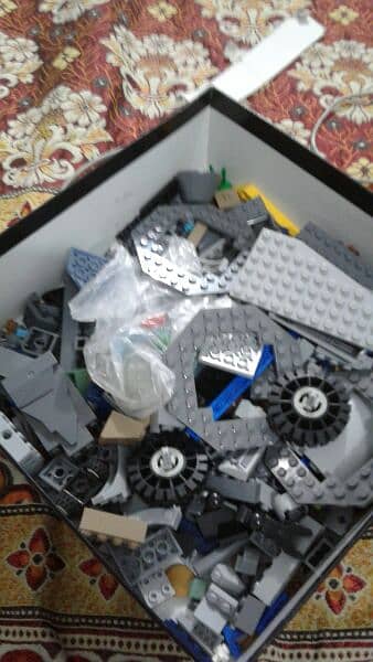 Affordable and excellent condition Lego 1