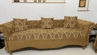 7 seater sofa with tables