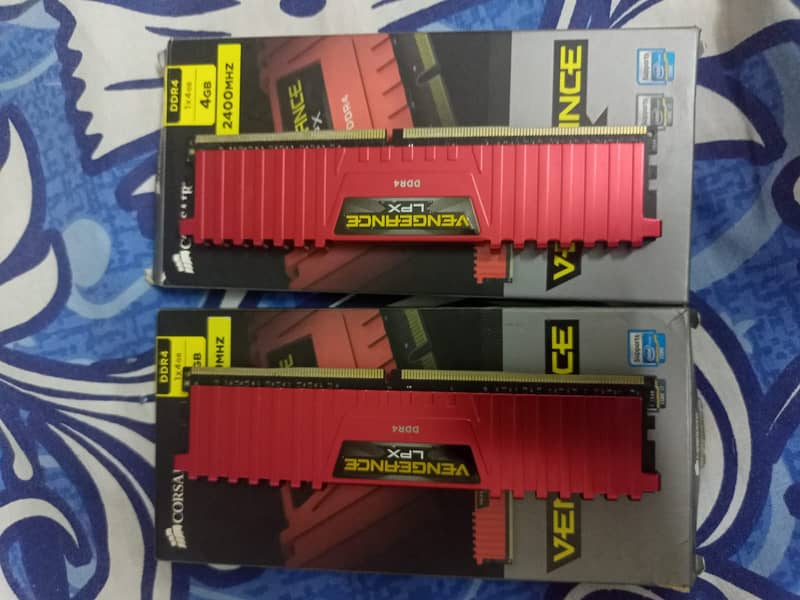 Corsair Vengeance ddr4 8gb (4x2)  2400Mhz CL 14 1