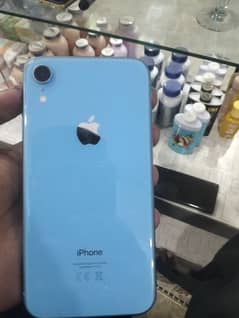 iPhone XR 0