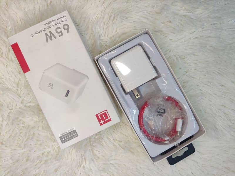 OnePlus 65W Warp Charger - Original & Fast Charging (oneplus mobiles) 0