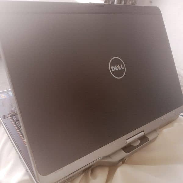 dell lattidue XT3 3