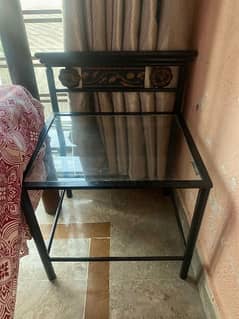 Rot Iron bed with 2 Side Tables