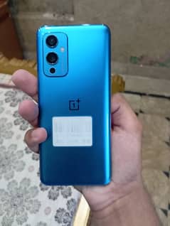 OnePlus 9 pta approved  12 /256 exchange iPhone 12