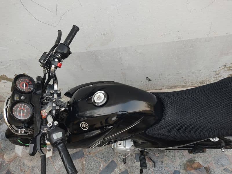 Yamaha YBR 125 / 2017 model 3