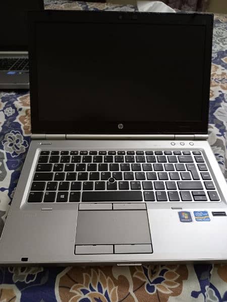 hp elitebook core i5 3rd 4gb ram 320gb hard disk laptop 3