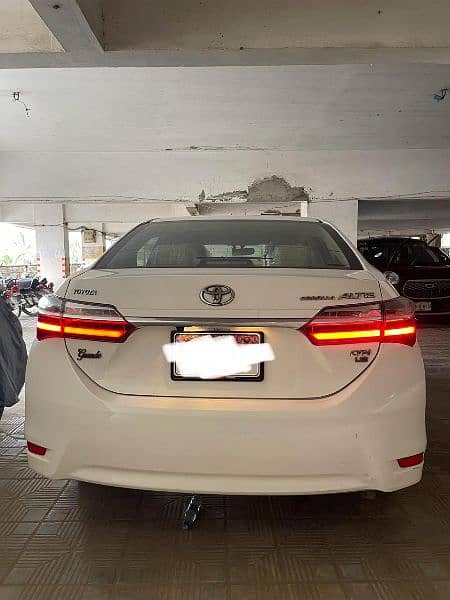 Toyota Altis Grande 2019 4