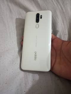 oppo a5 2020 4/128 with box and charger lash condition