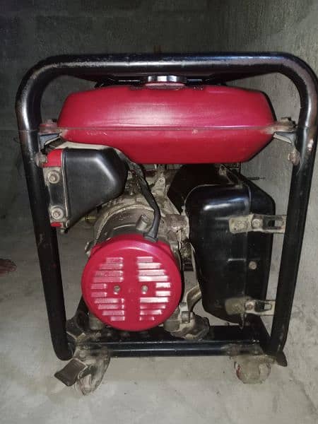 Urgent Sell Honda 5KVA To 4.5 KVA generator 1