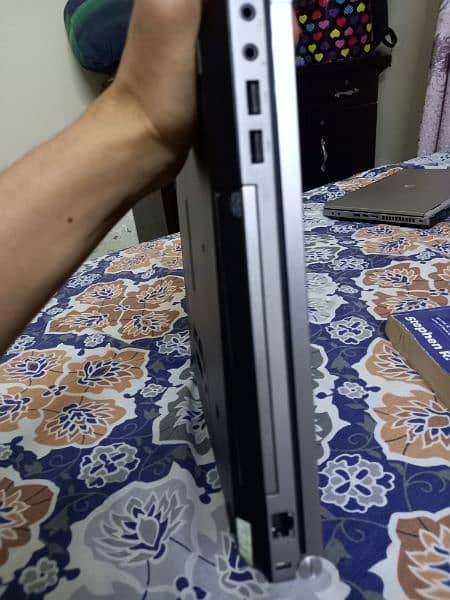 hp elitebook core i5 2nd 6gb ram 500gb hdd laptop 4