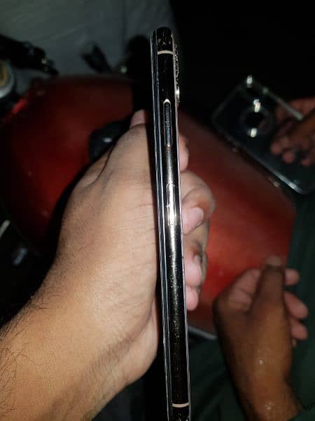 iphone x s max non pta 4