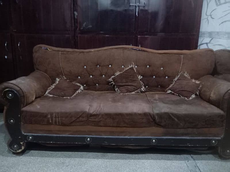 4 Door Safe Almari and 6 Seater Sofa For Sale 4