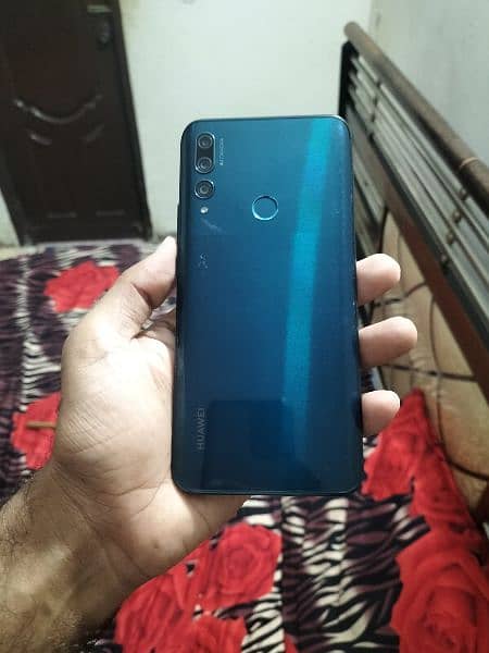 Huawei y9  prime 2019 4