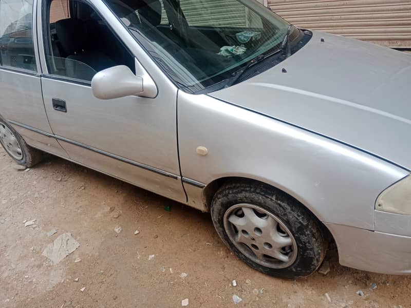 SUZUKI CULTUS 2004 3