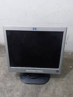 hp lcd/monitor available in good condition