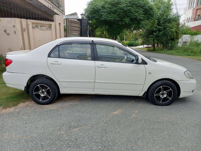 Toyota Corolla 2.0 D 2003 12