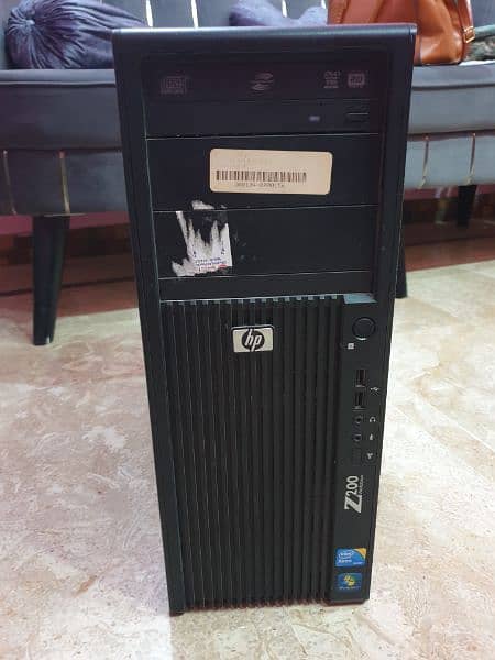 HP Server Machine Xeon Z200 Gaming PC 1