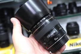 Canon 85mm 1.8 USM Lens