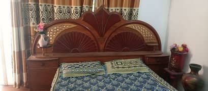 Bed set with dressing 0