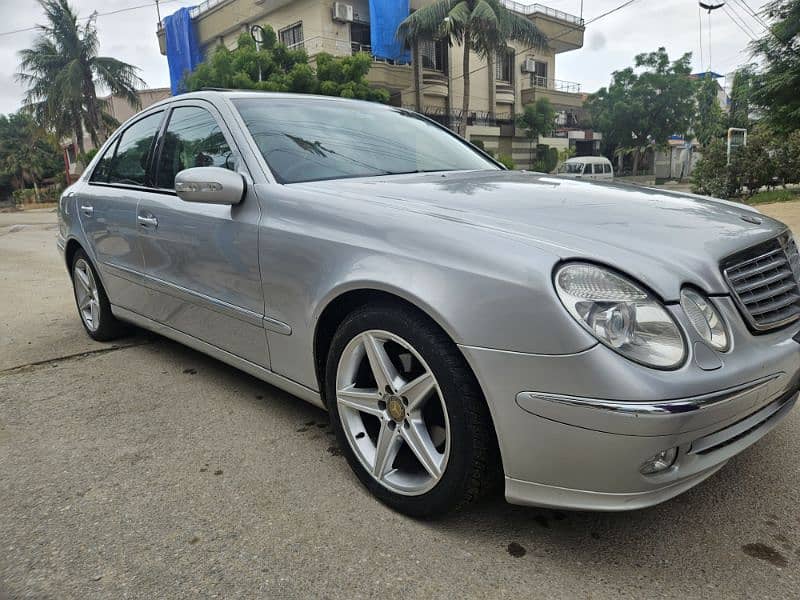 Mercedes E Class 2004 4