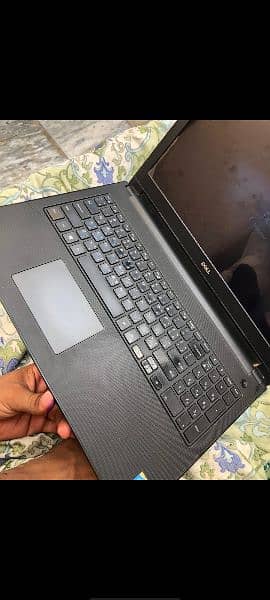 dell Laptop 1