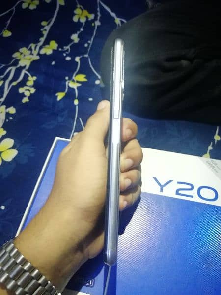 VIVO Y20 4.64  phone number 03121069413 5