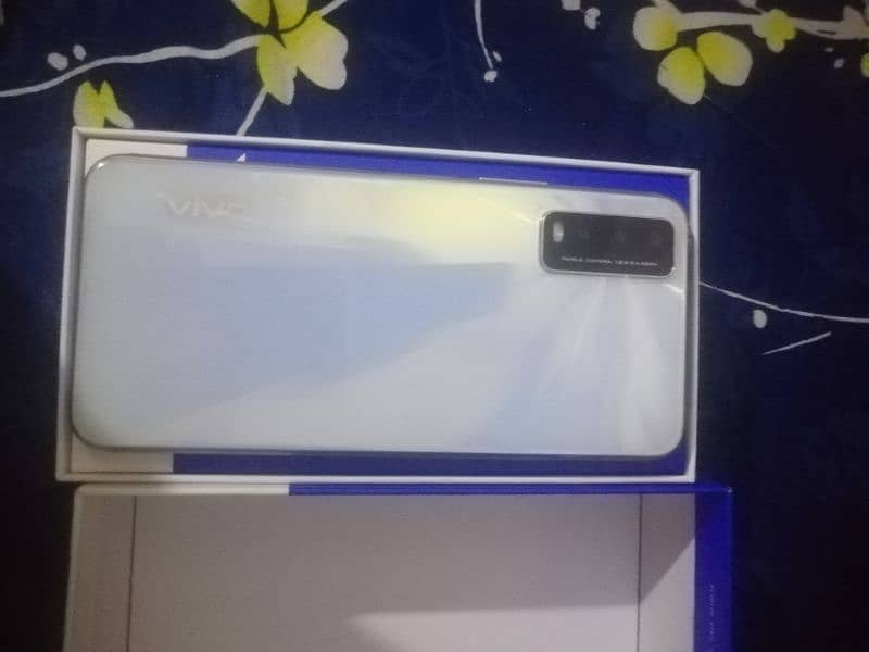 VIVO Y20 4.64  phone number 03121069413 7