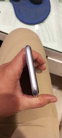 iphone 11 64 Gb