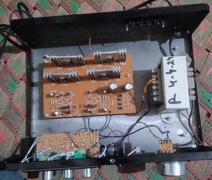 Aiwa Amplifier 2