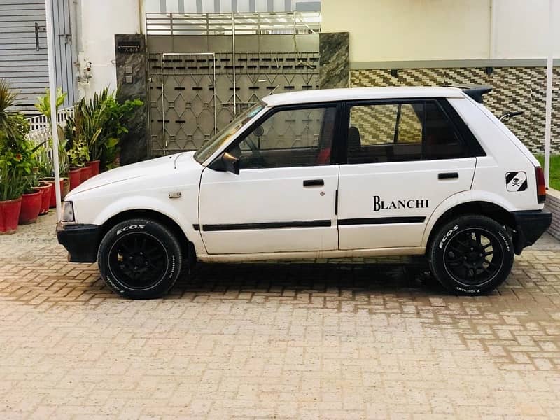 Daihatsu Charade 1986 4