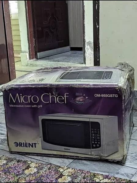 Orient micro wave oven 55 litters with grill 1