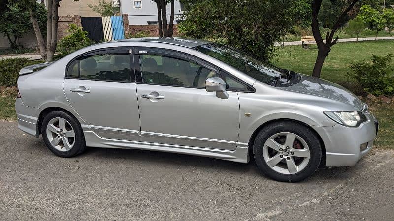 Honda Civic VTi 1.8 i-VTEC 7