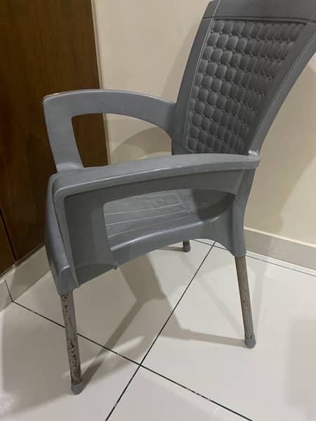 chair 0