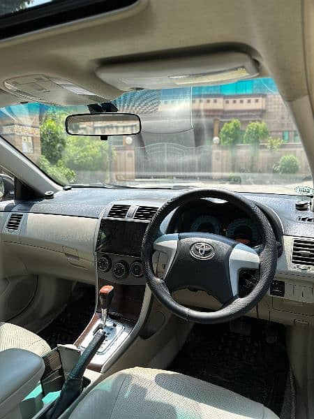 Toyota Corolla Altis 2012 5