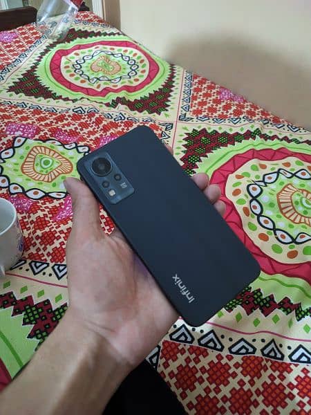 INFINIX NOTE 11 1