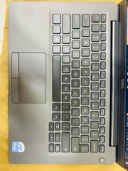 Dell latitude 5400 i5 8th gen 2