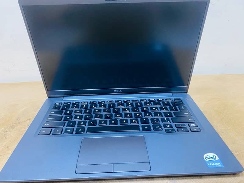 Dell latitude 5400 i5 8th gen 10