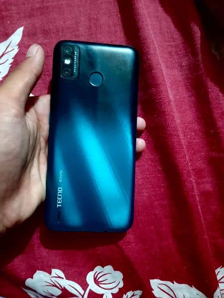 tecno spark 6 go 3 gb 64 gb 4