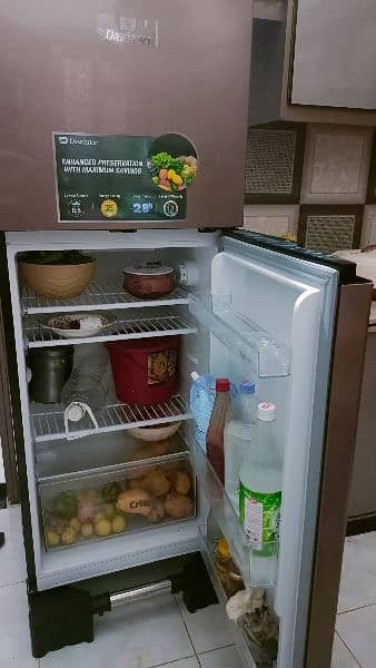 Dawlance fridge Medium size  9169wb 2