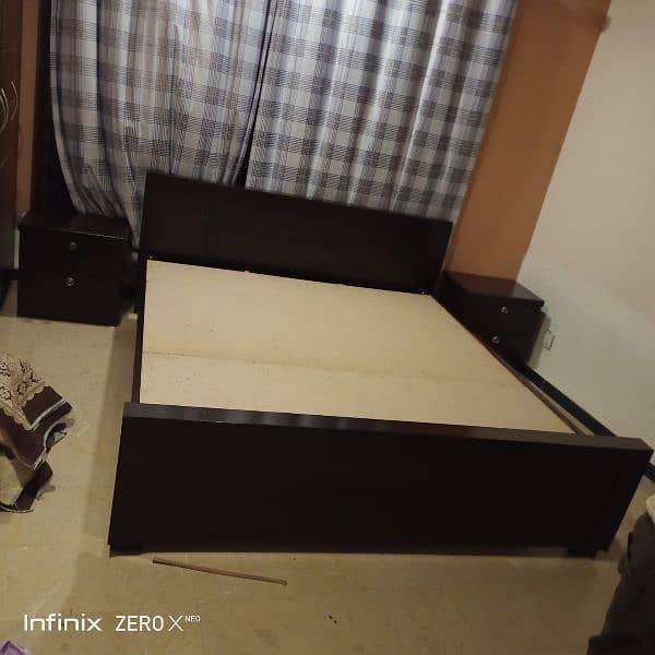 bed 22500 with sed tables 32000 with dressing 48000 home delivery free 2