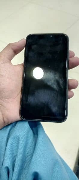 iPhone 11 64gp non PTaI 1