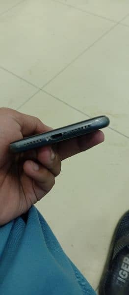 iPhone 11 64gp non PTaI 2