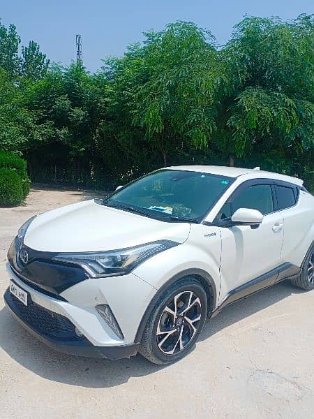 Toyota C-HR  G Led 11