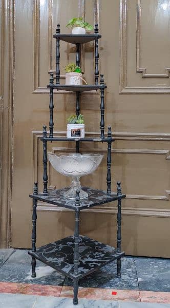 4 Different showpieces/ decoration pieces with a stand 6