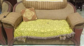 sofa  set available in 6 seater